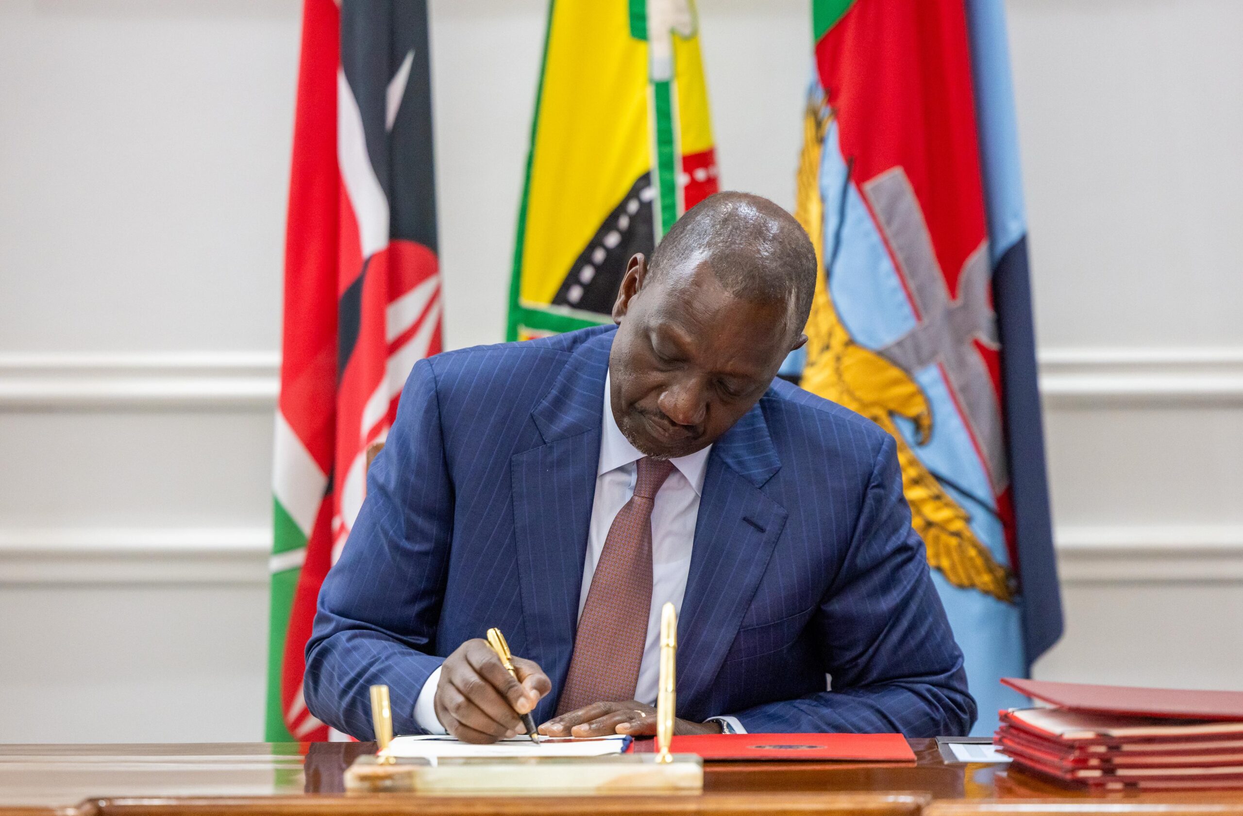 Ruto Signs Landmark Conflict of Interest Law