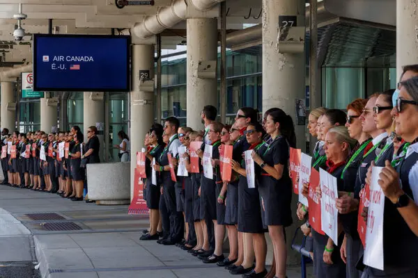 Air Canada Strike Flight Attendants